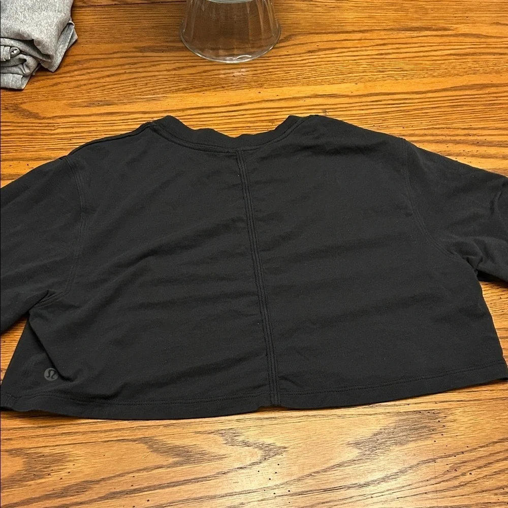 Black Lululemon Women's Crop Top/9